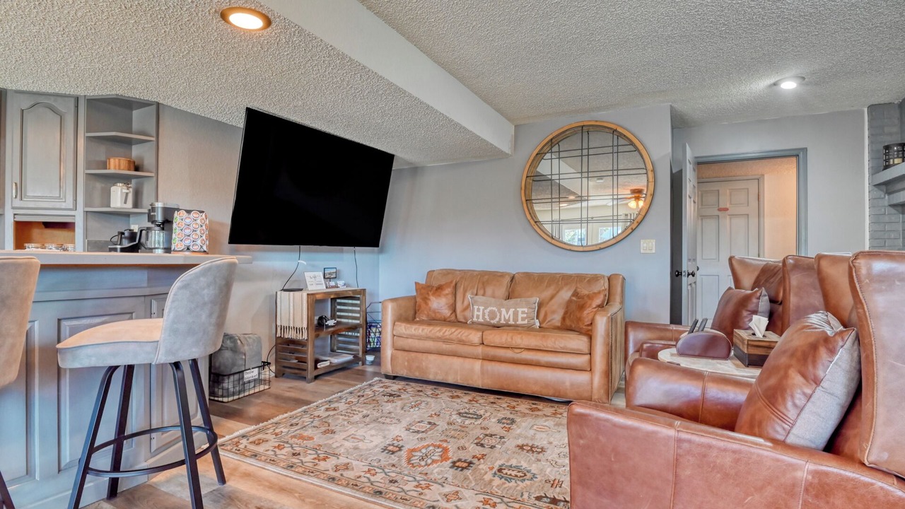 Photo of Livingroom in Northeast Colorado Springs