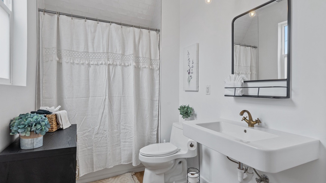 Photo of Bathroom in Loveland