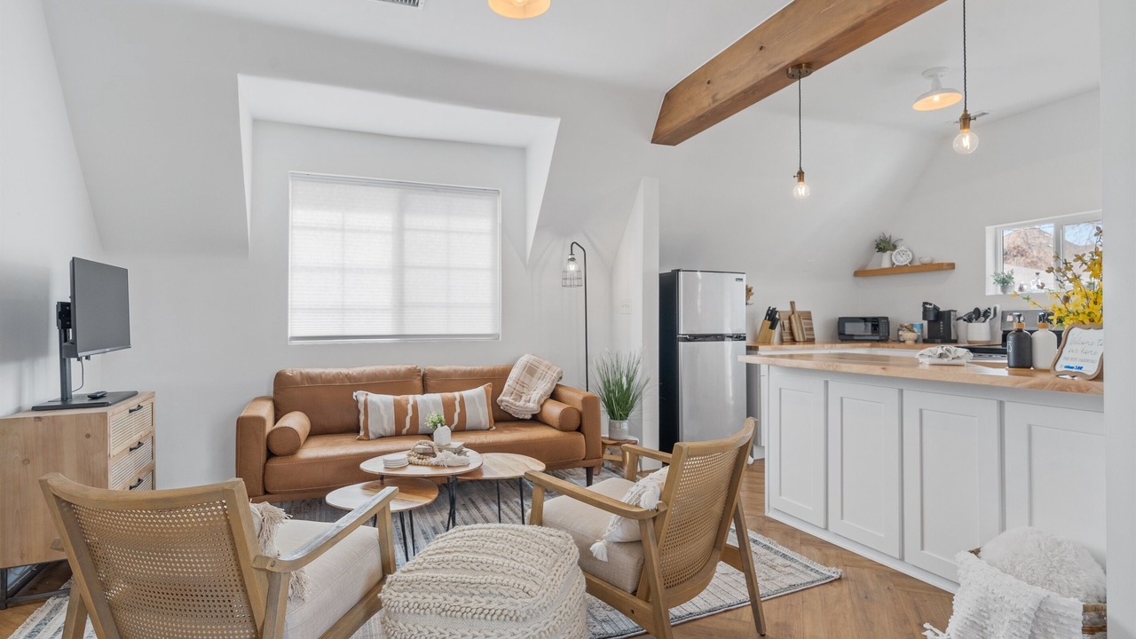 Photo of Livingroom in Loveland