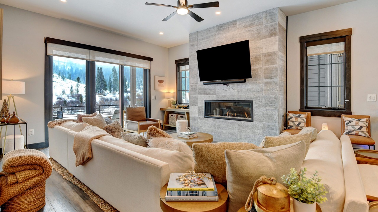 Photo of Livingroom in Old Town
