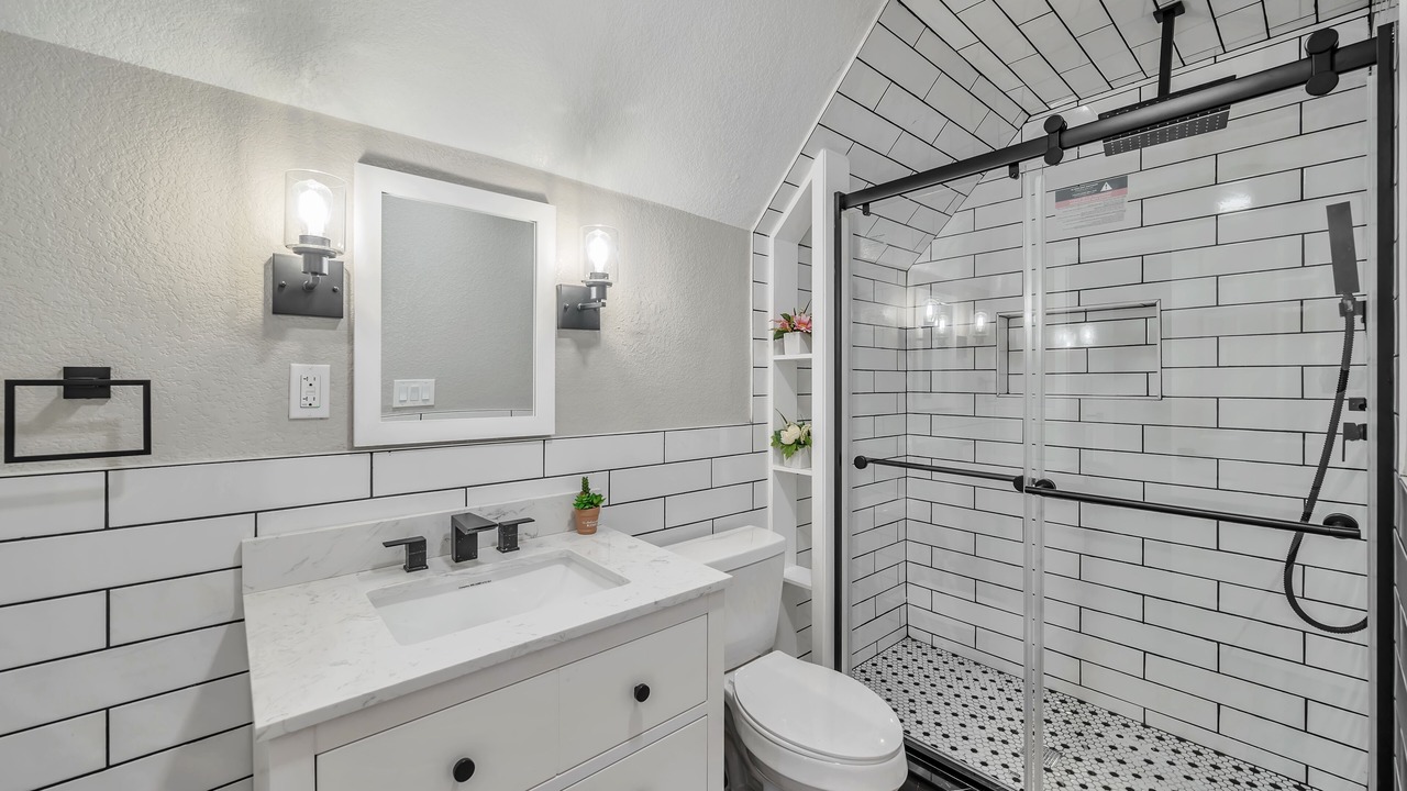 Photo of Bathroom in Speer