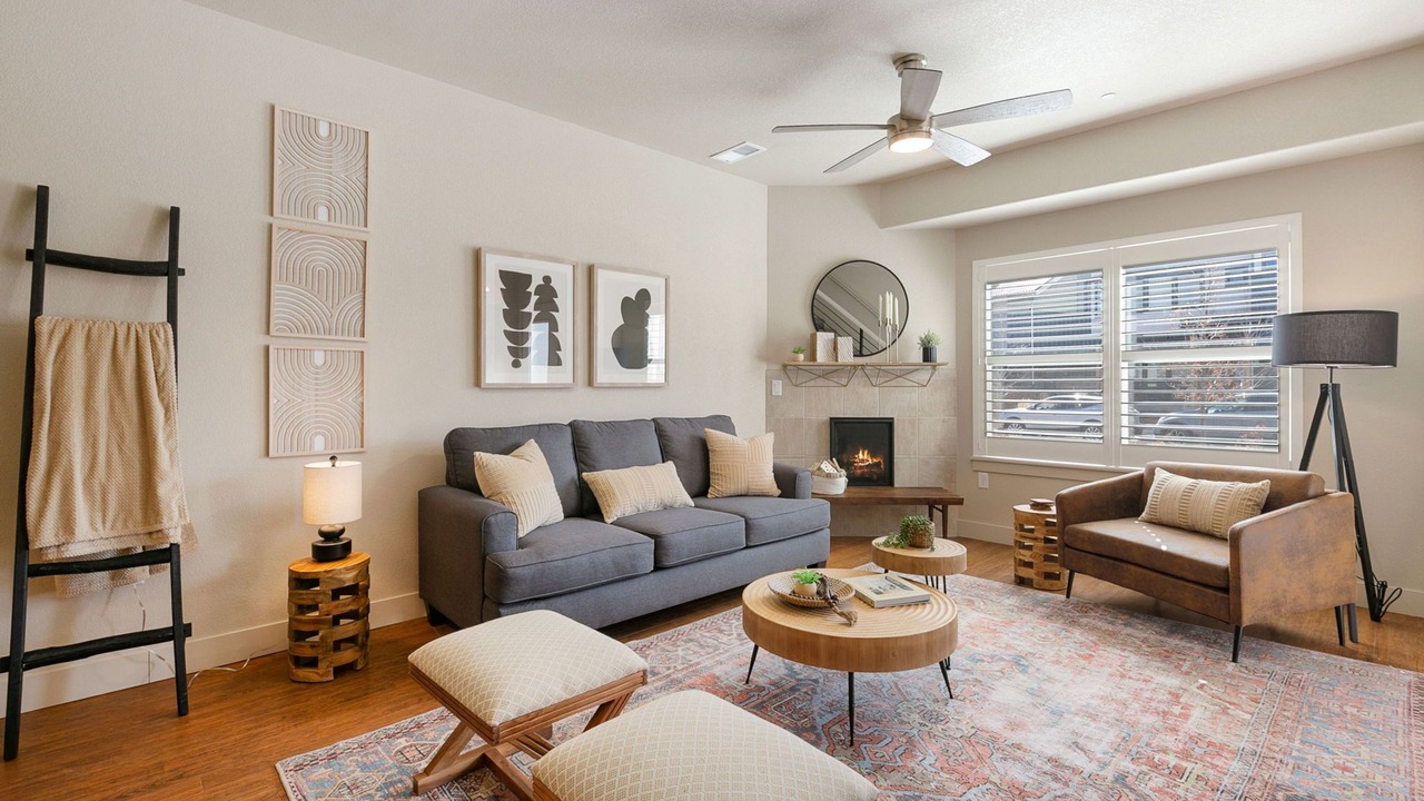 Photo of Livingroom in Old Town North