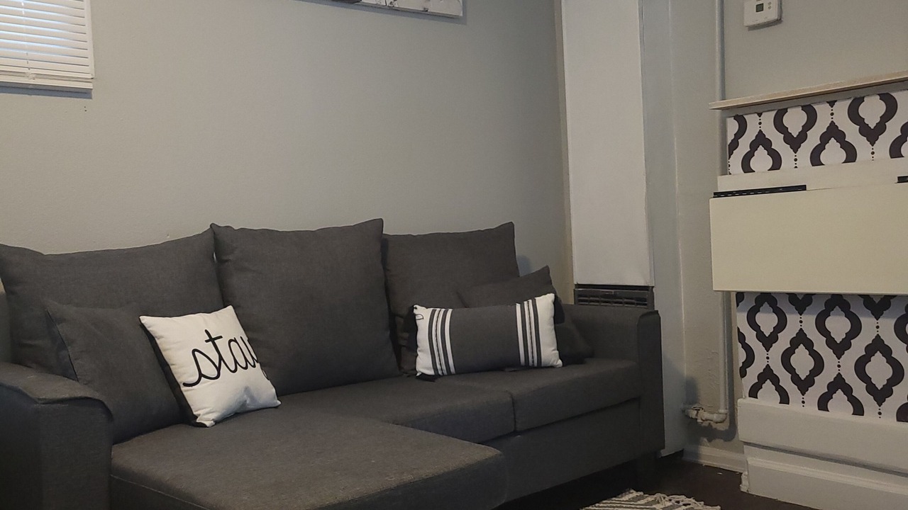 Photo of Livingroom in Central Colorado Springs