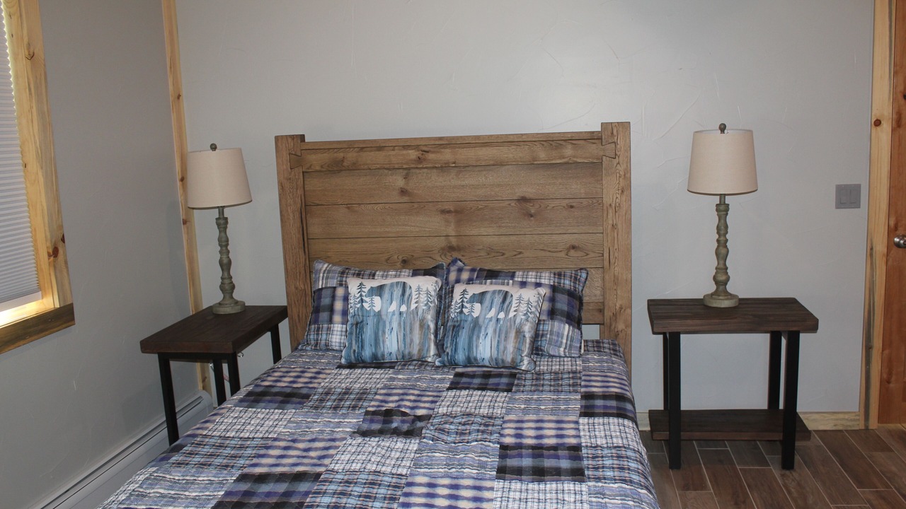 Photo of Bedroom in South Fork