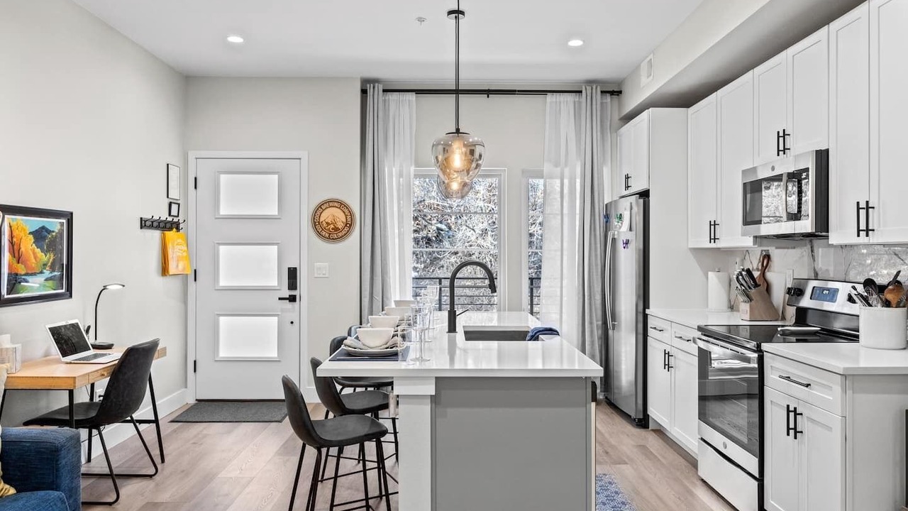 Photo of Kitchen in Golden