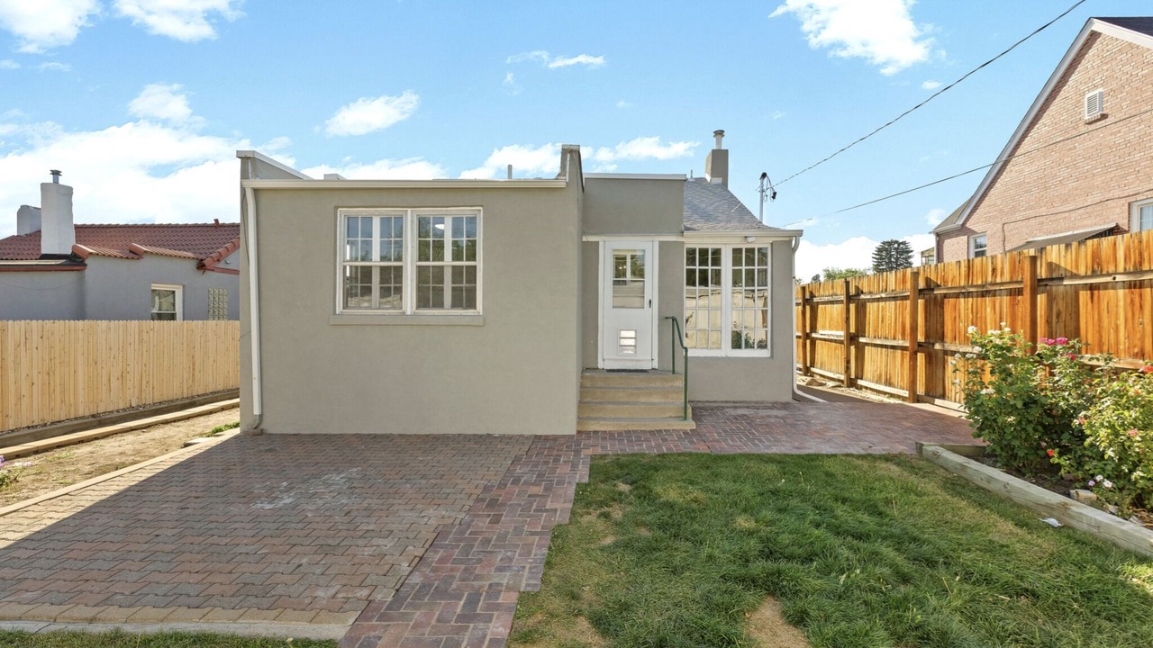 Photo of Outdoor in Edgewater