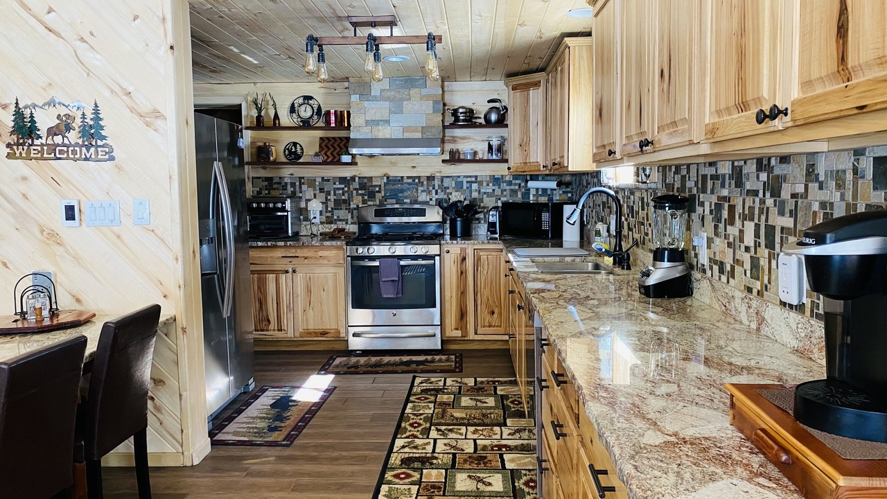 Photo of Kitchen in Ponderosa Pines