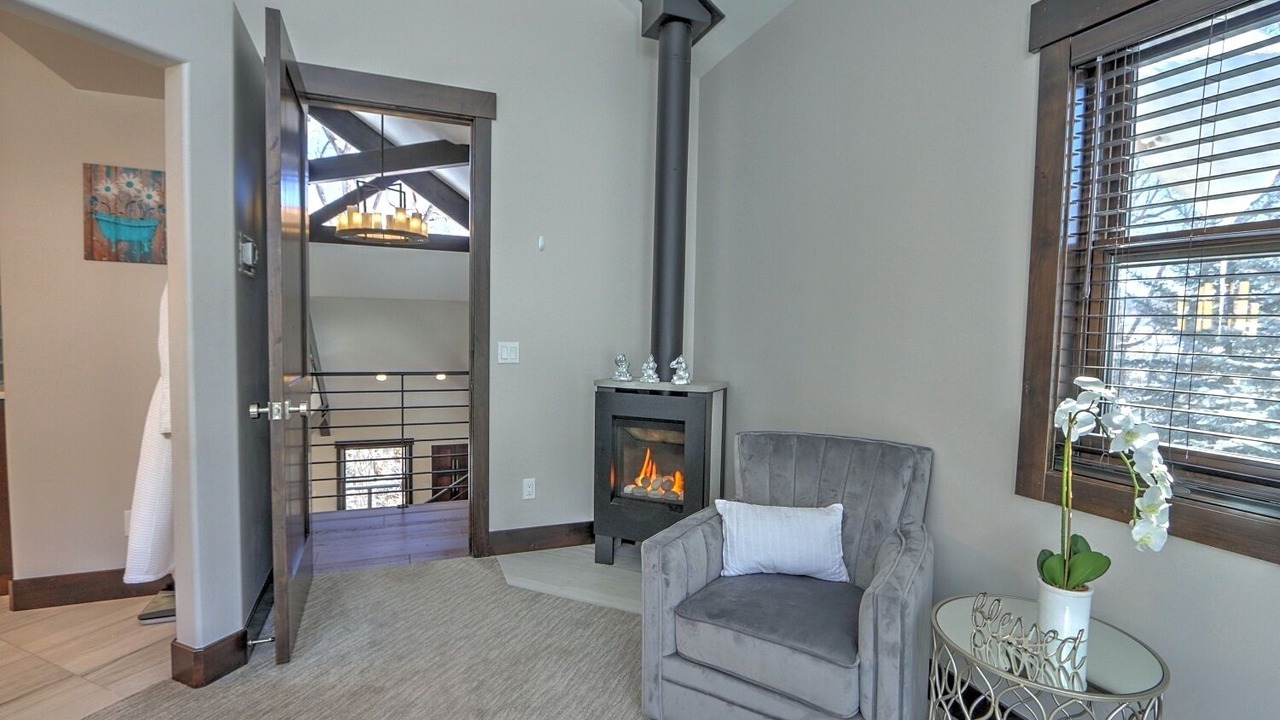 Photo of Livingroom in Glenwood Springs