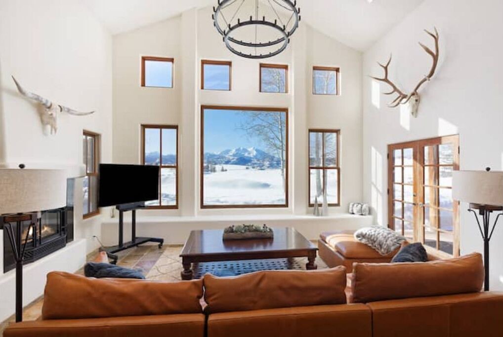 Photo of Bedroom in Missouri Heights