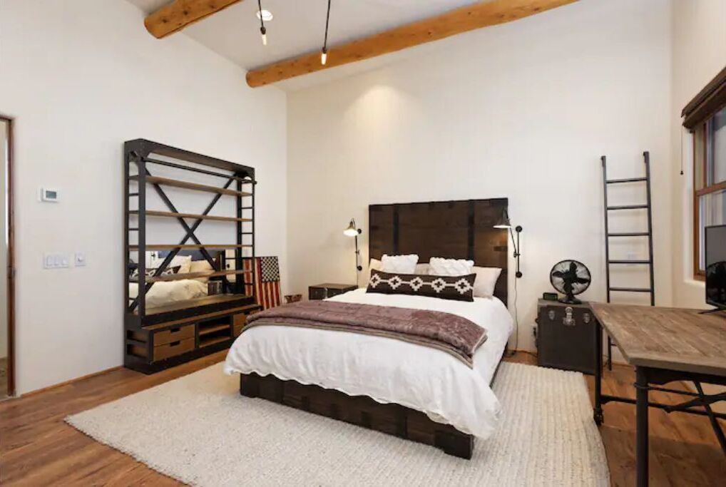 Photo of Bedroom in Missouri Heights