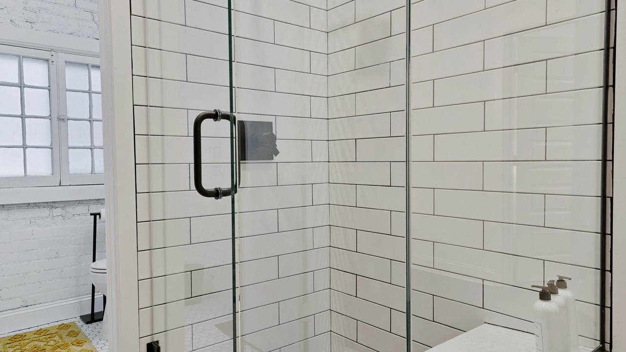 Photo of Bathroom in Uptown