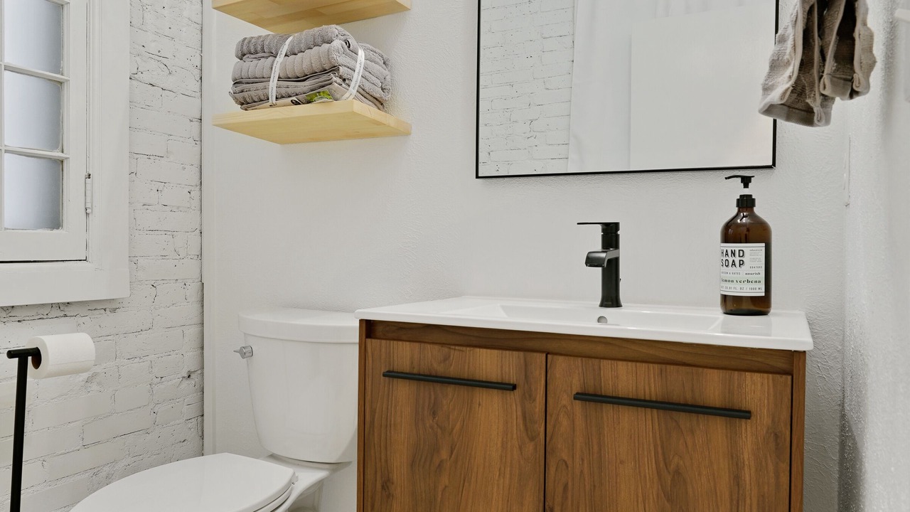 Photo of Bathroom in Uptown