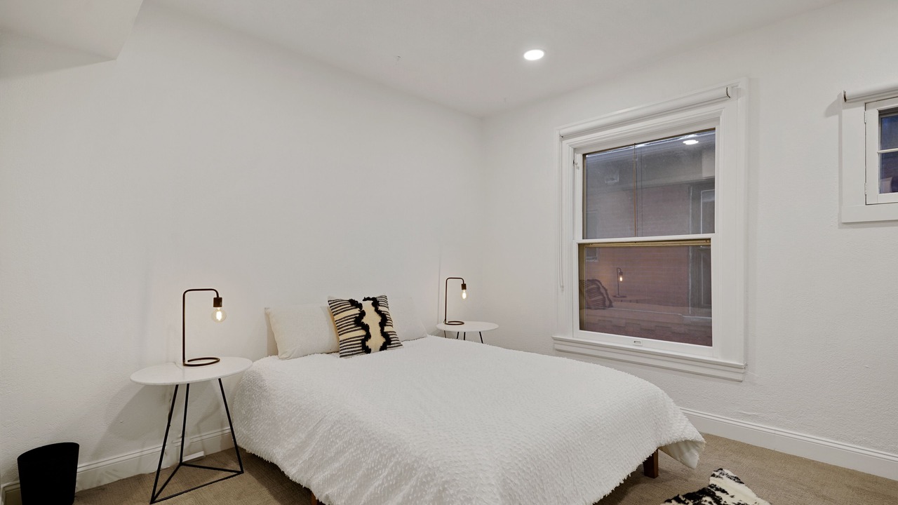Photo of Bedroom in Uptown