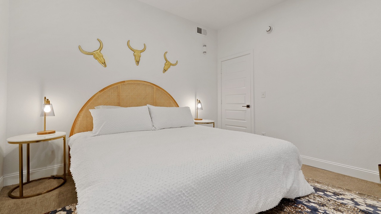 Photo of Bedroom in Uptown