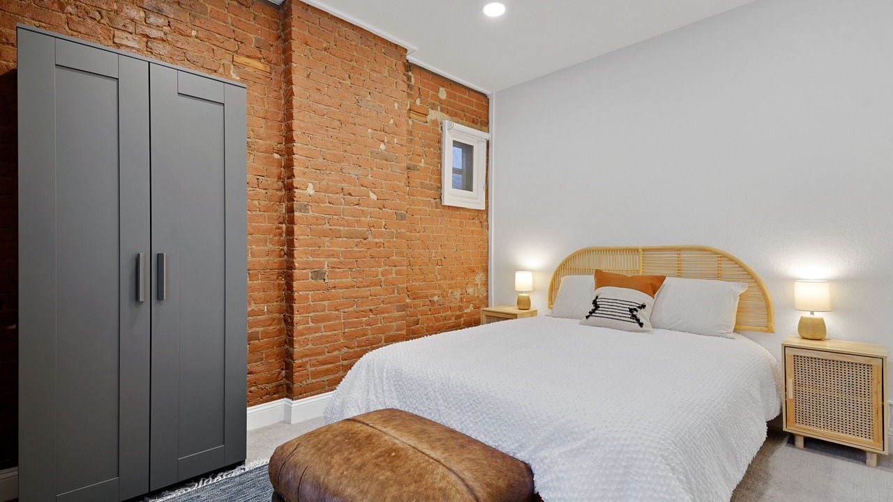 Photo of Bedroom in Uptown