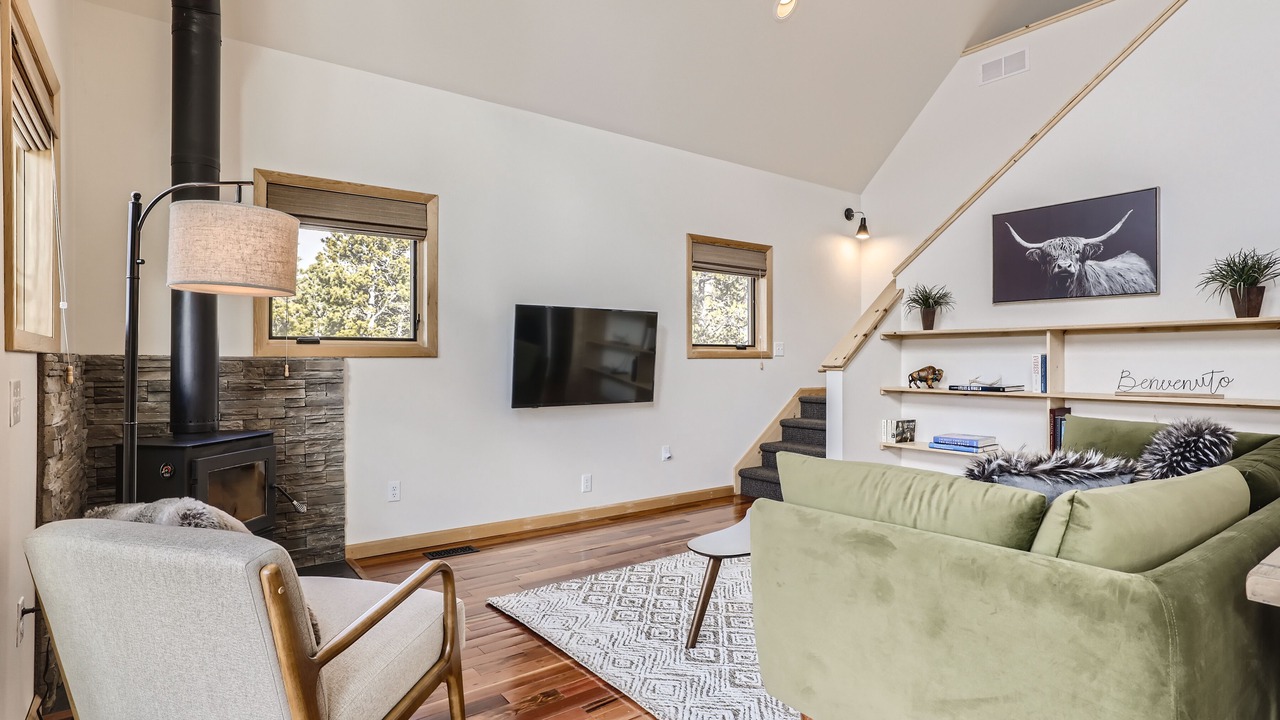 Photo of Livingroom in Black Hawk
