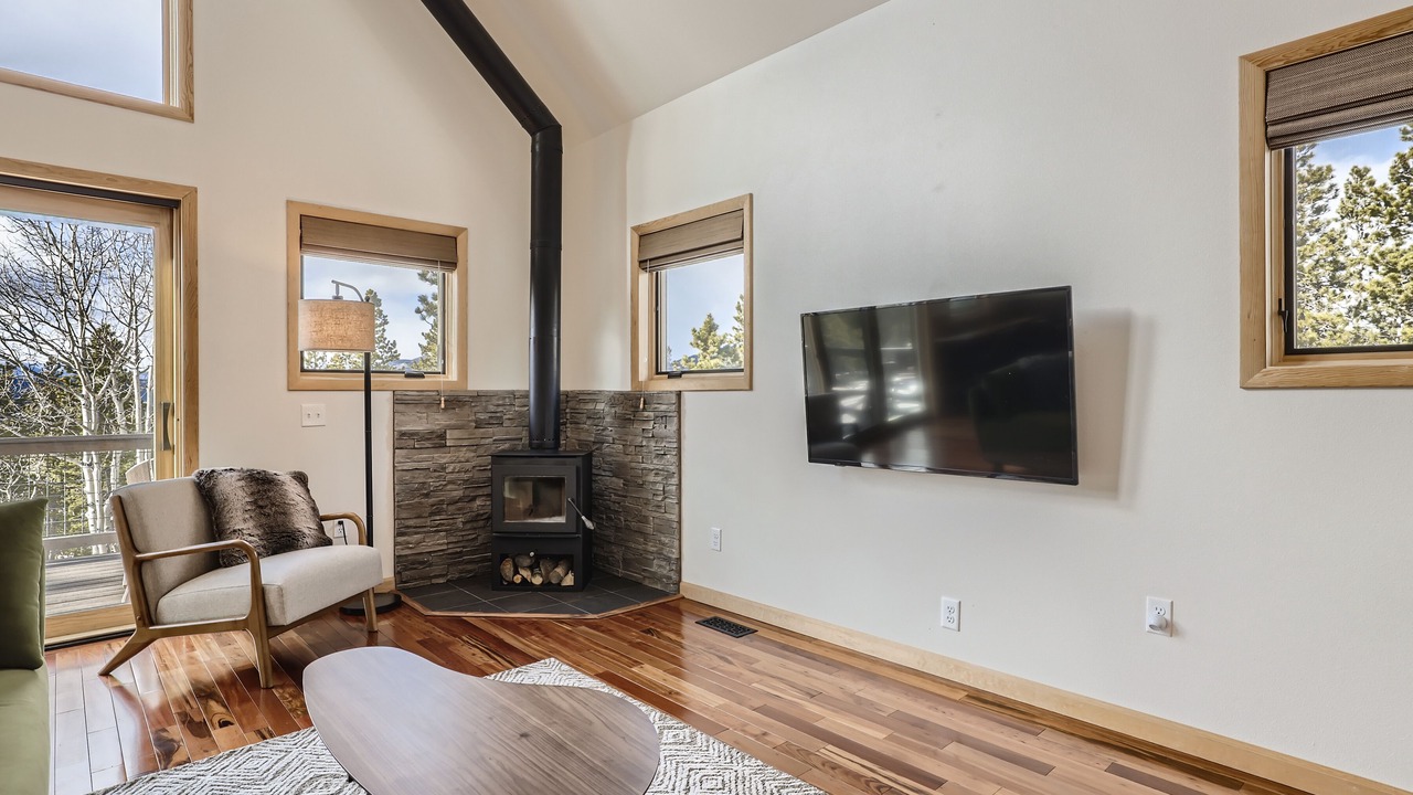 Photo of Livingroom in Black Hawk