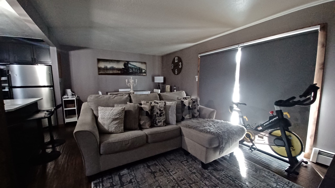 Photo of Livingroom in Dillon