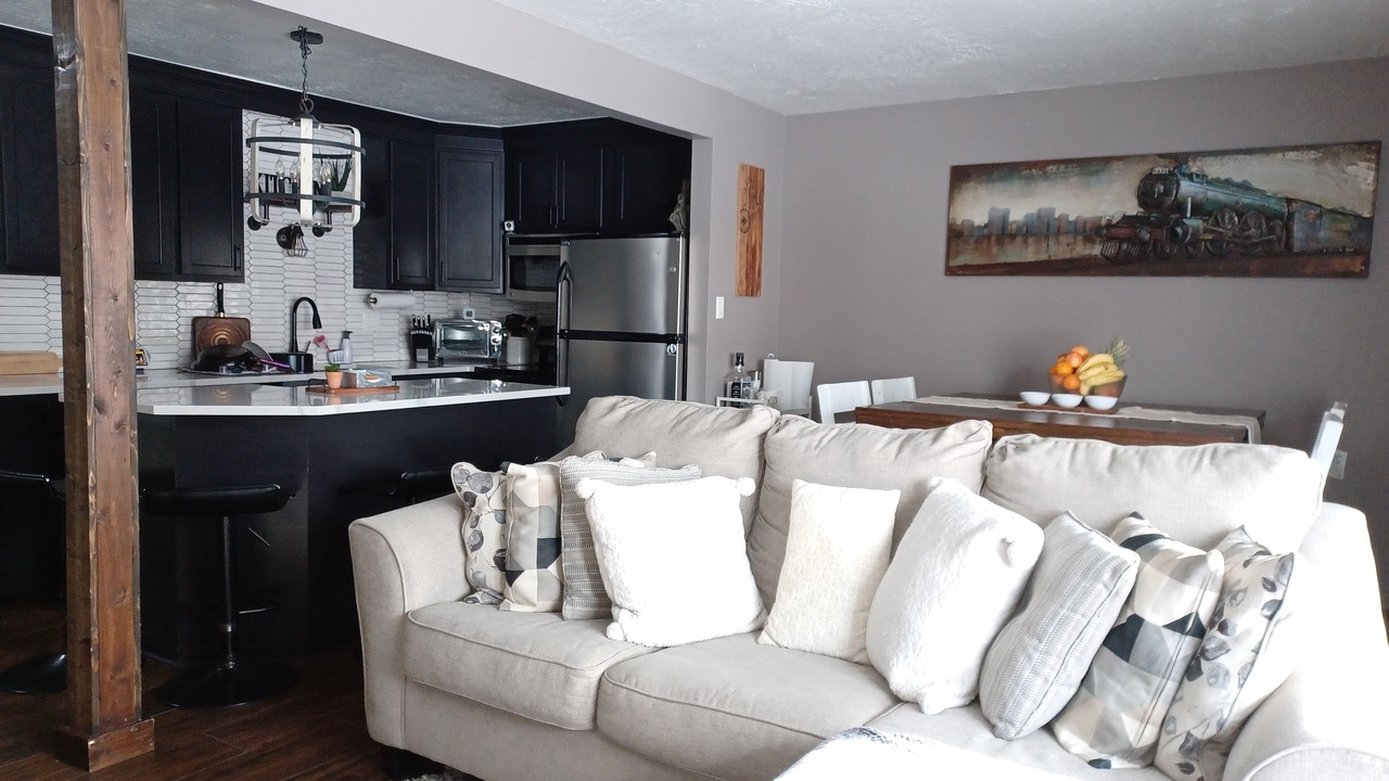 Photo of Livingroom in Dillon
