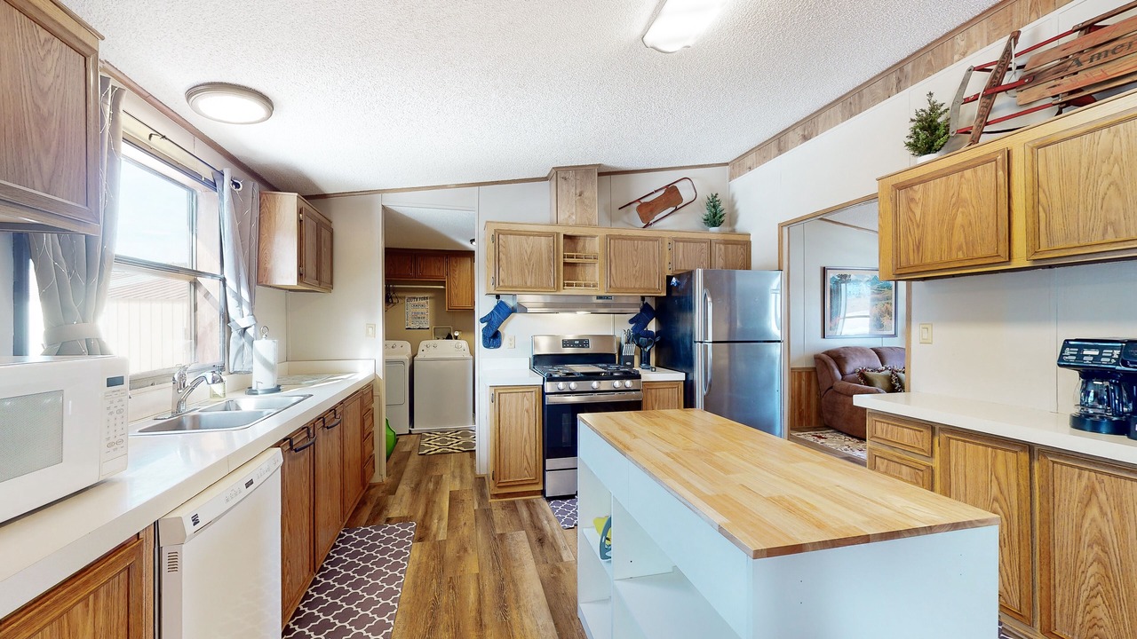 Photo of Kitchen in Alpine Village