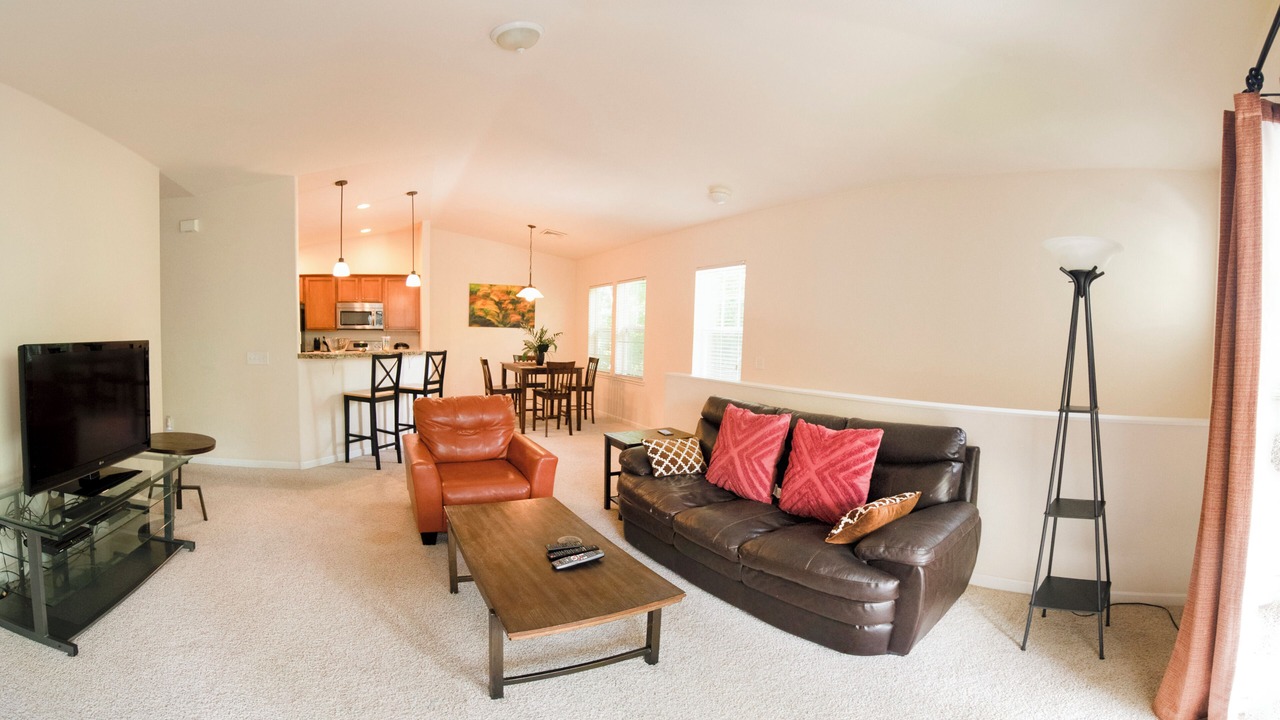 Photo of Livingroom in Westchase