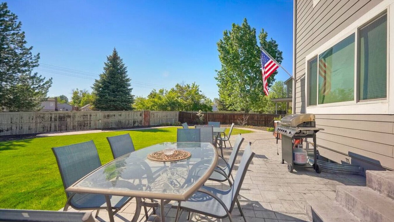 Photo of Outdoor in Thornton