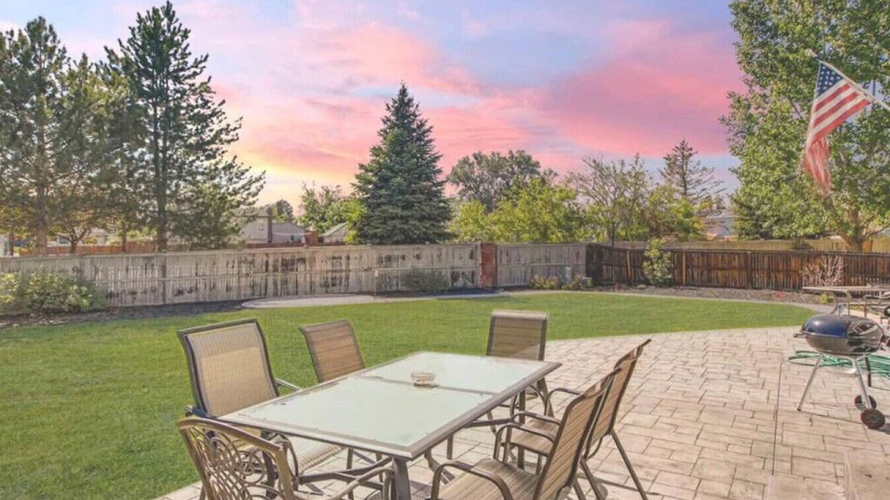Photo of Outdoor in Thornton