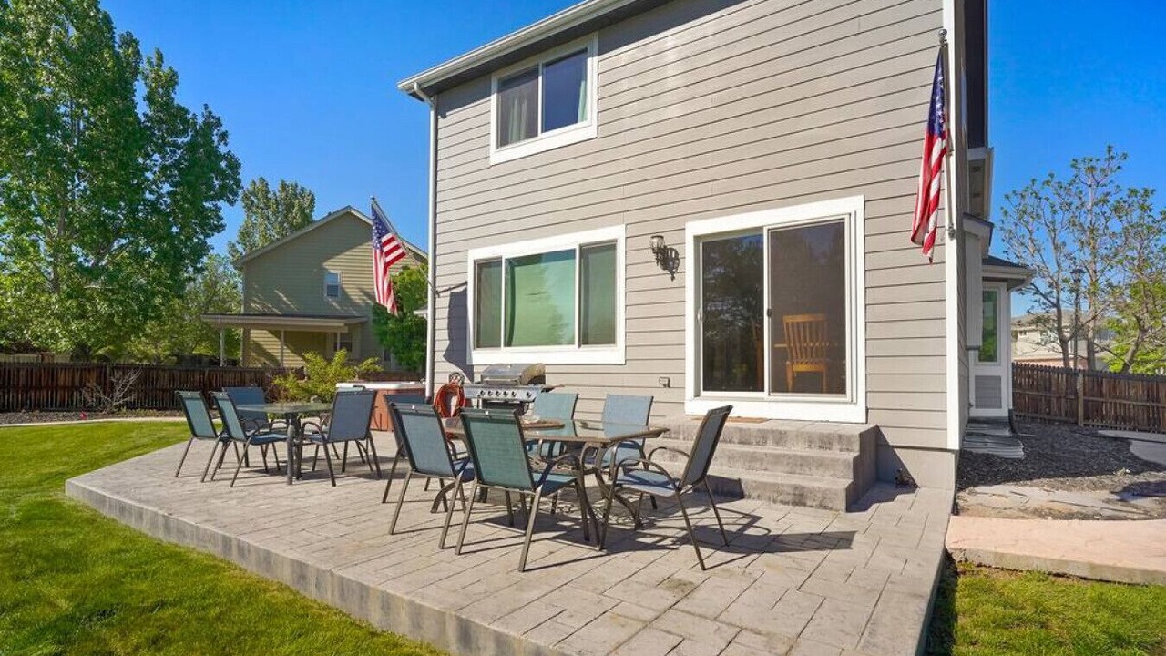 Photo of Outdoor in Thornton