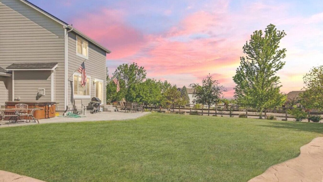 Photo of Outdoor in Thornton