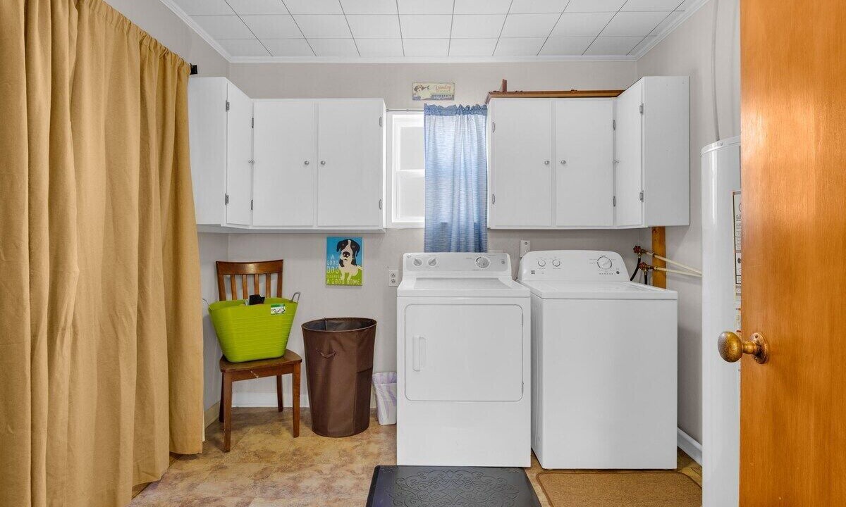 Photo of Bedroom in Canon City