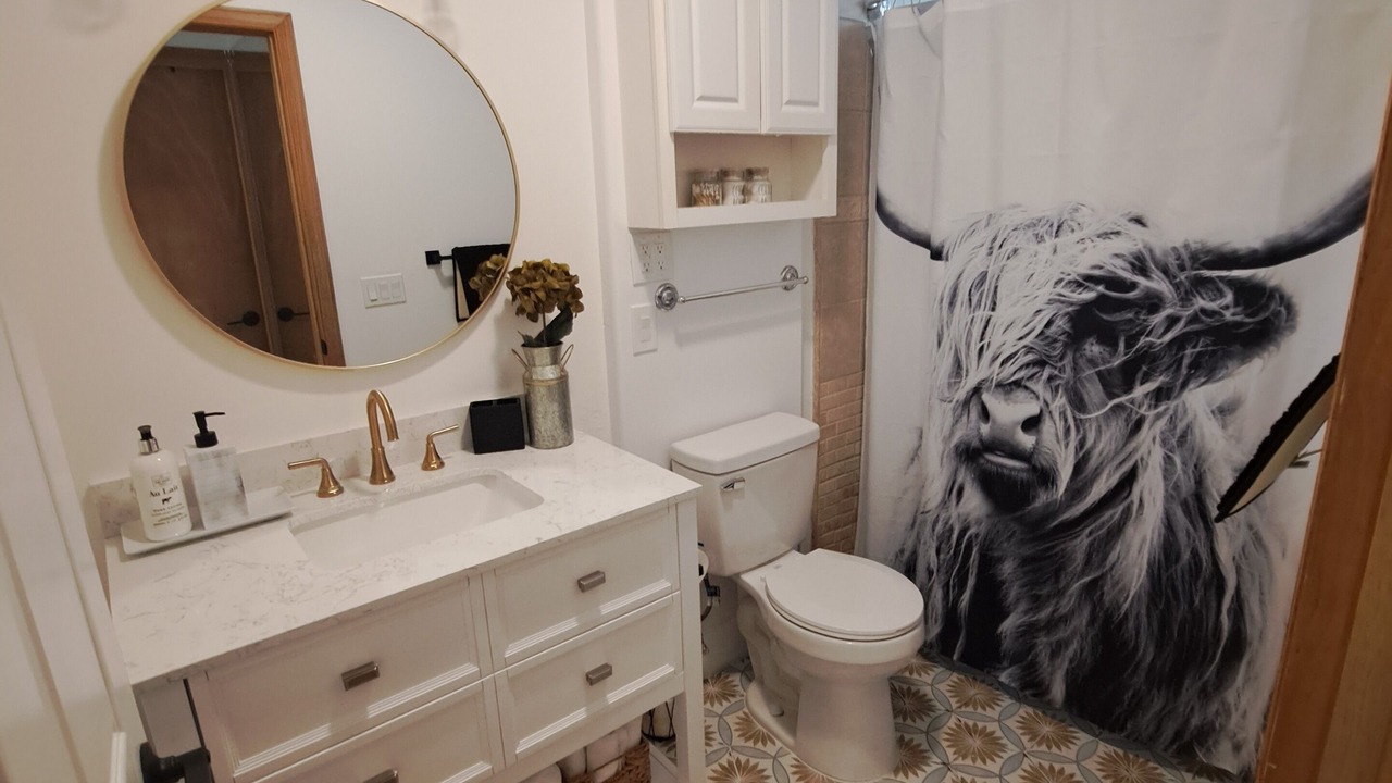 Photo of Bathroom in Downieville-Lawson-Dumont