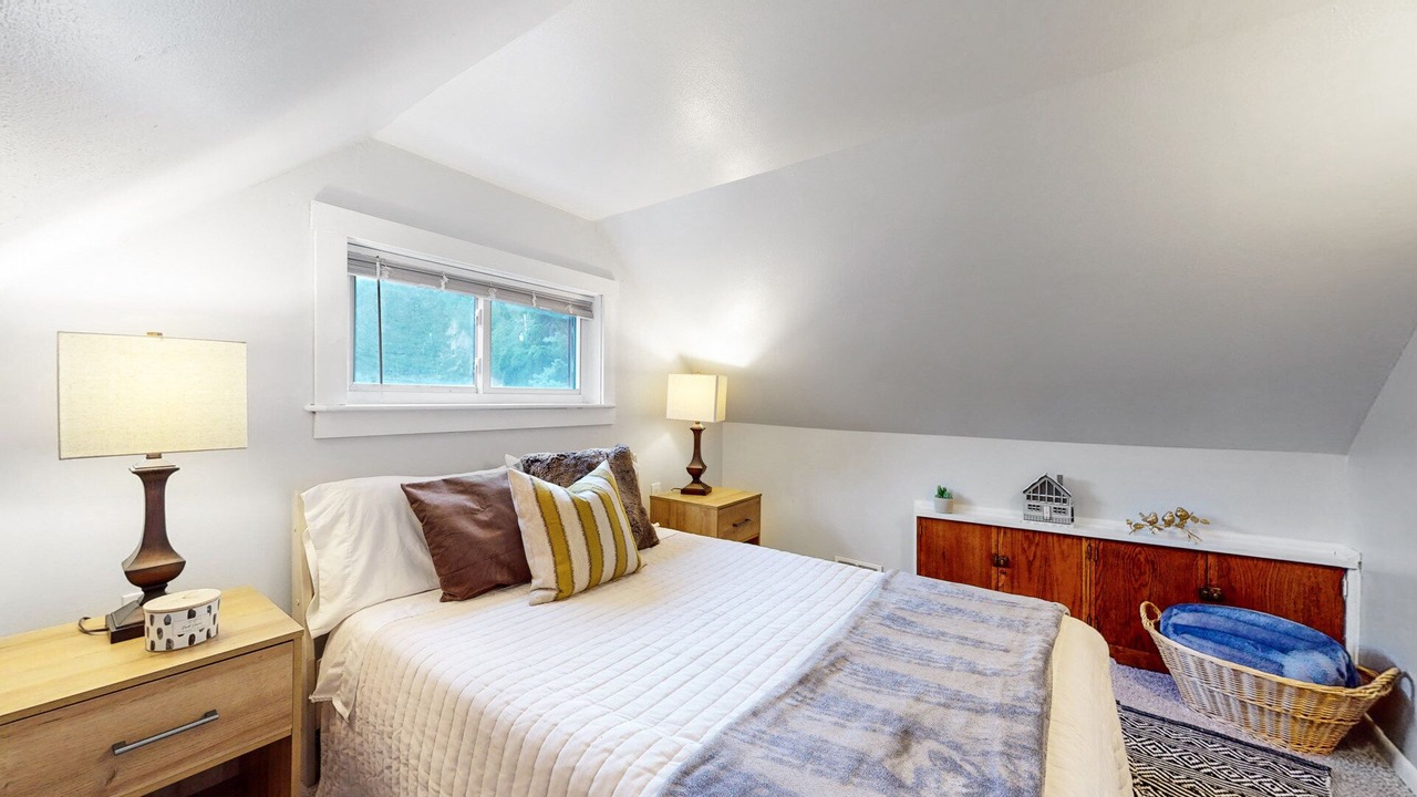 Photo of Bedroom in Downieville-Lawson-Dumont