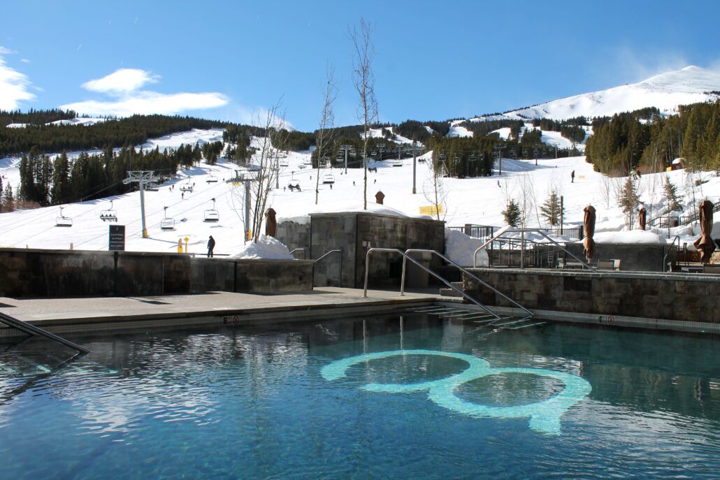 Photo of Outdoor in Peak 8