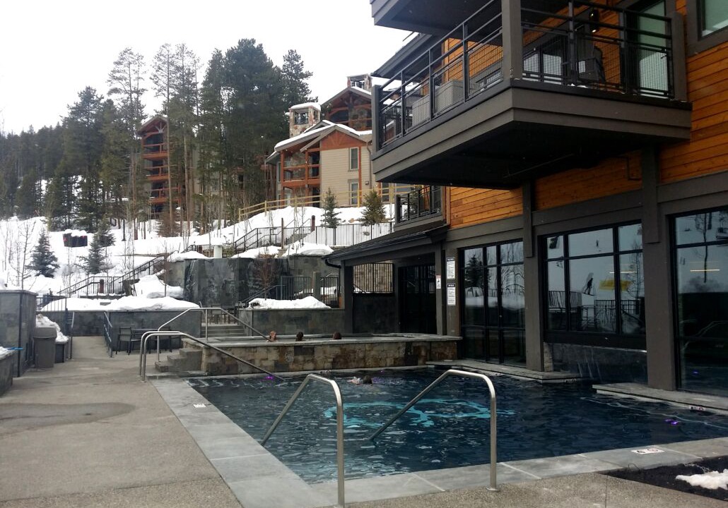 Photo of Outdoor in Peak 8