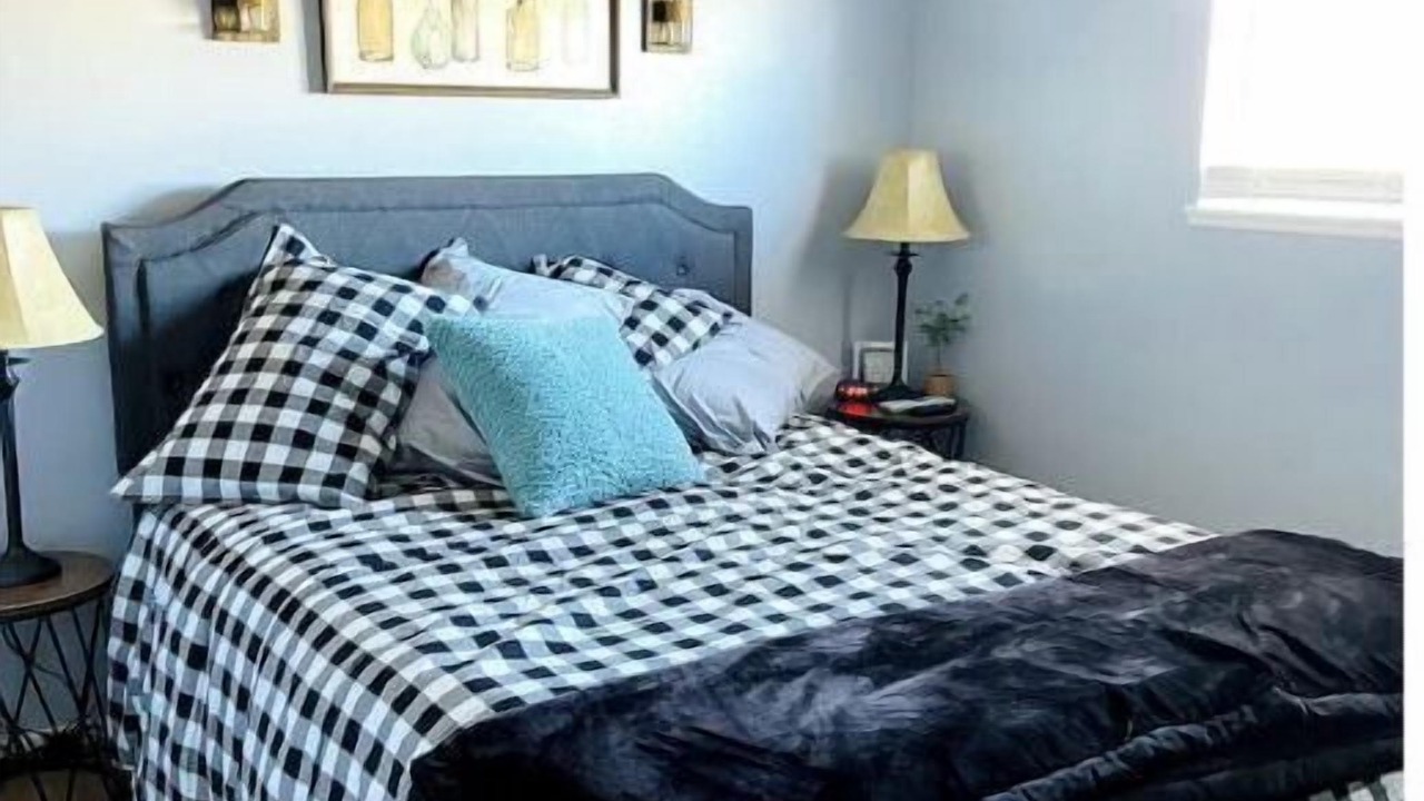 Photo of Bedroom in Montrose