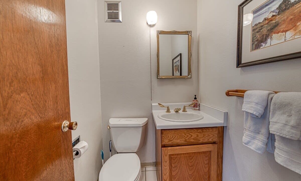 Photo of Bathroom in Leadville North