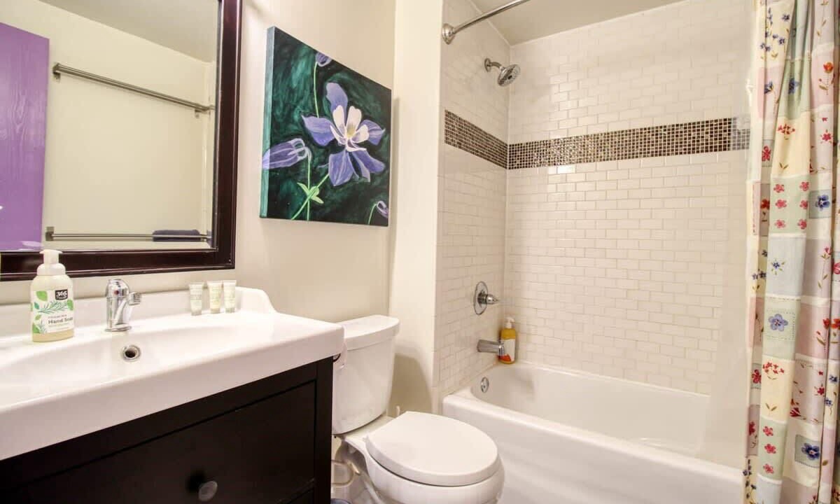 Photo of Bathroom in Leadville North