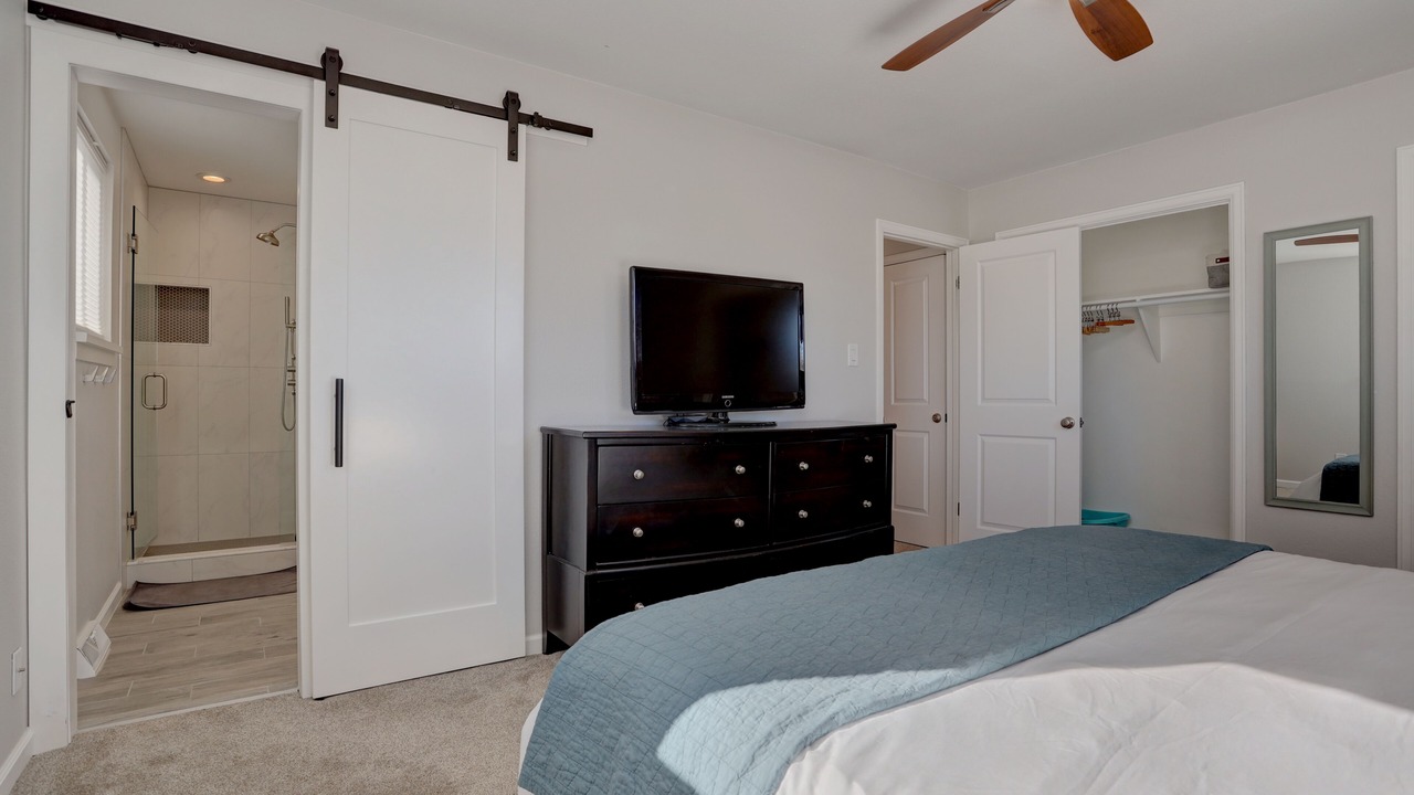 Photo of Bedroom in Acres Green