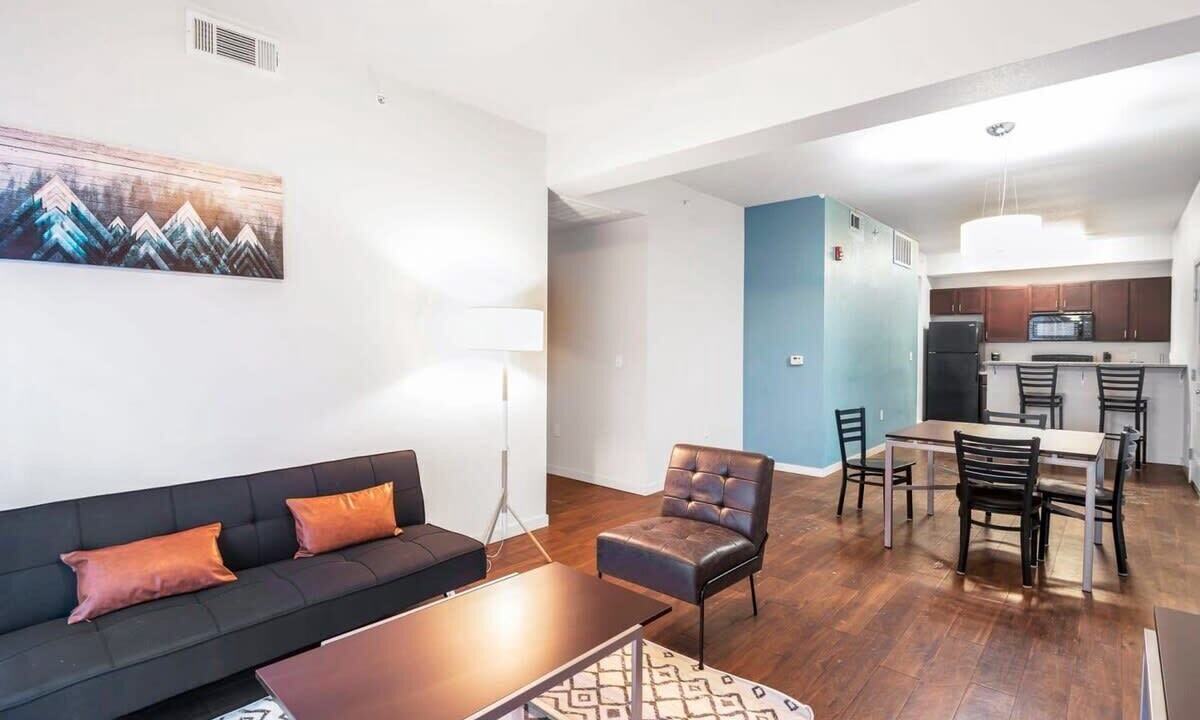 Photo of Livingroom in Greeley