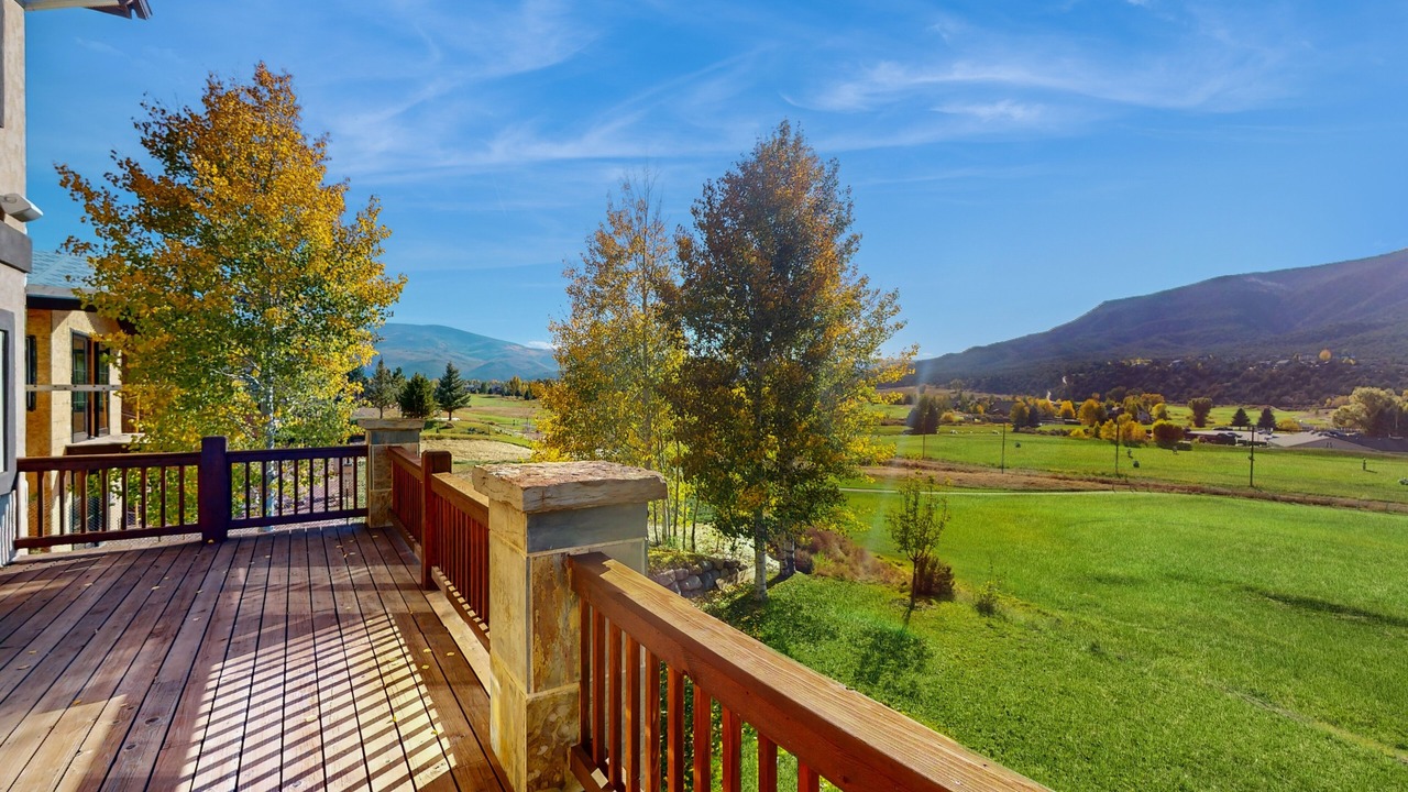 Photo of Outdoor in Gypsum