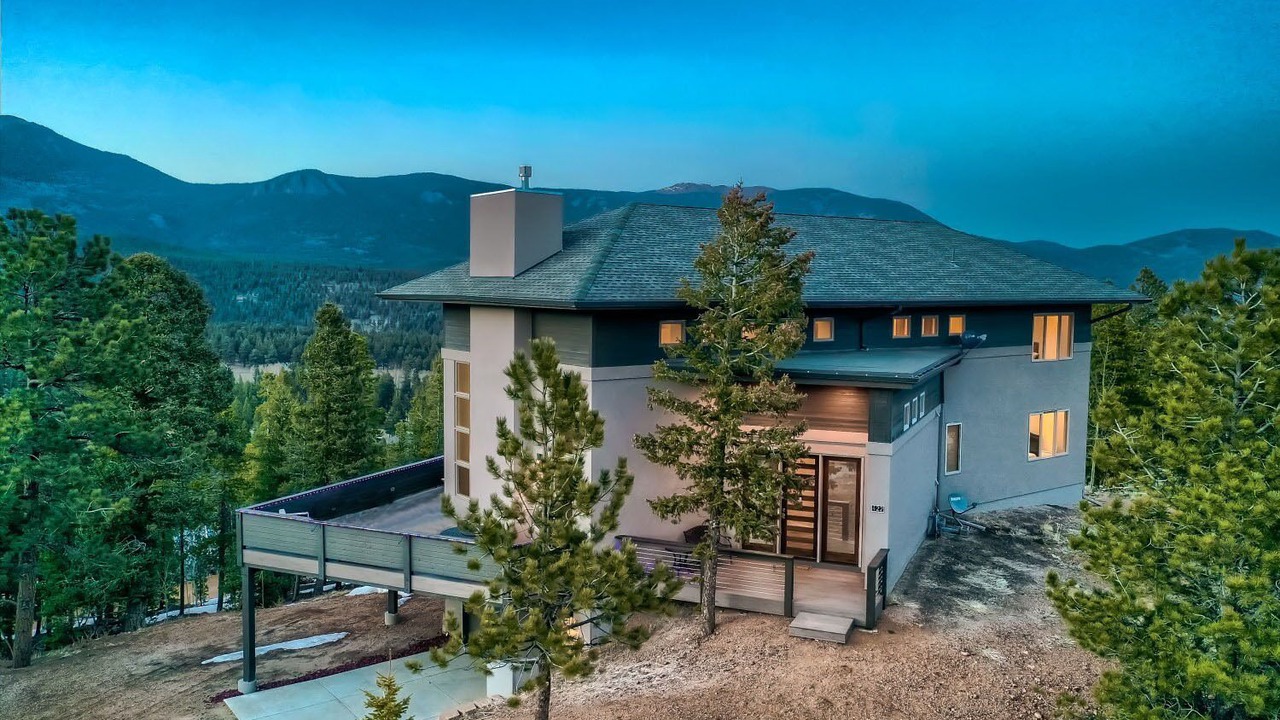 Photo of Outdoor in Bailey