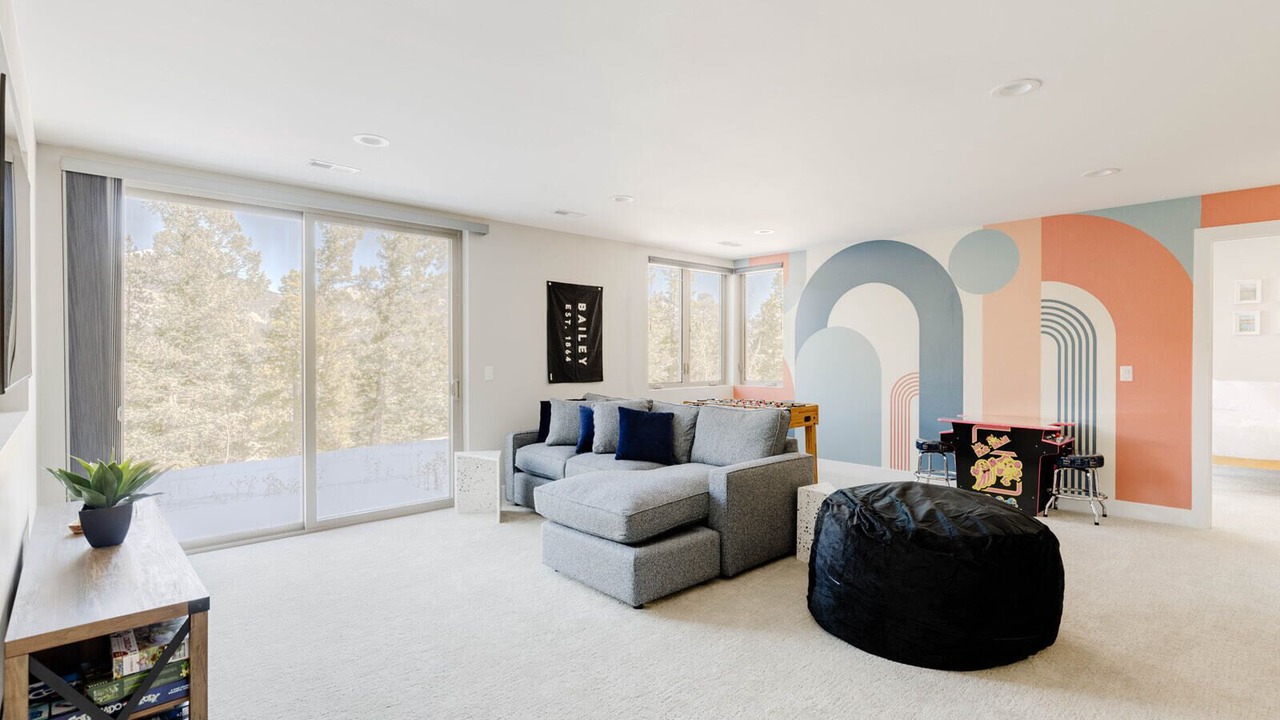 Photo of Livingroom in Bailey