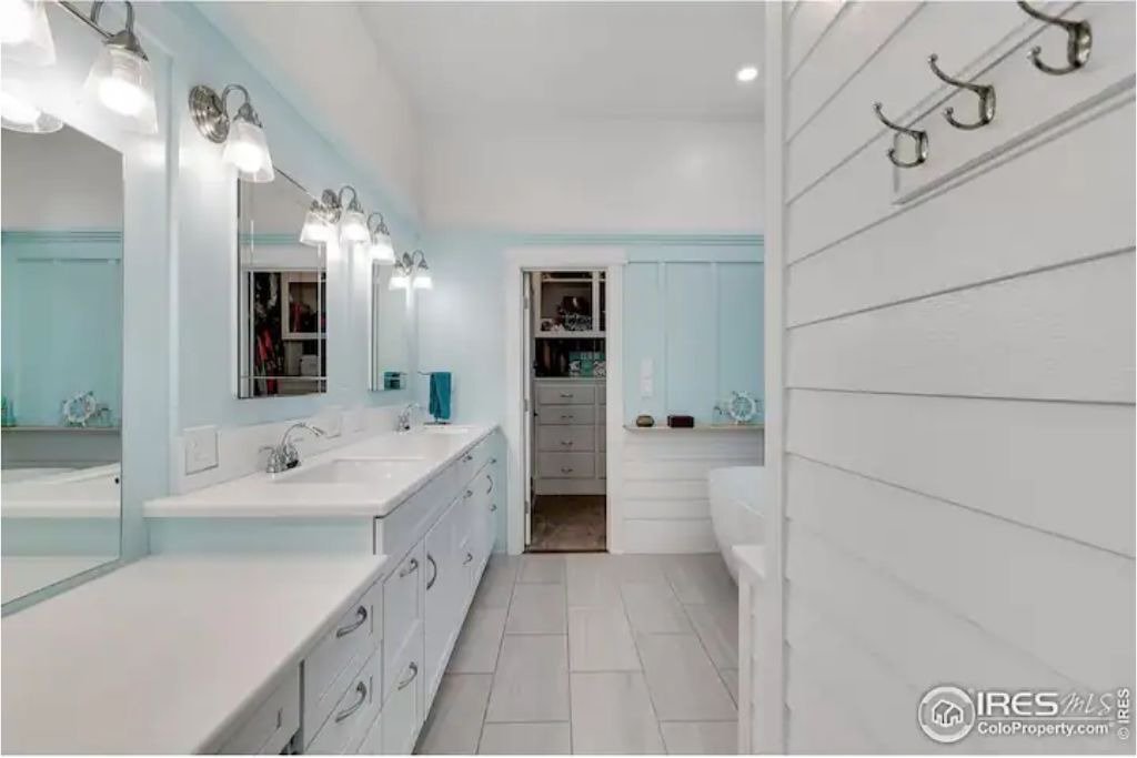 Photo of Bathroom in Glacier View Meadows