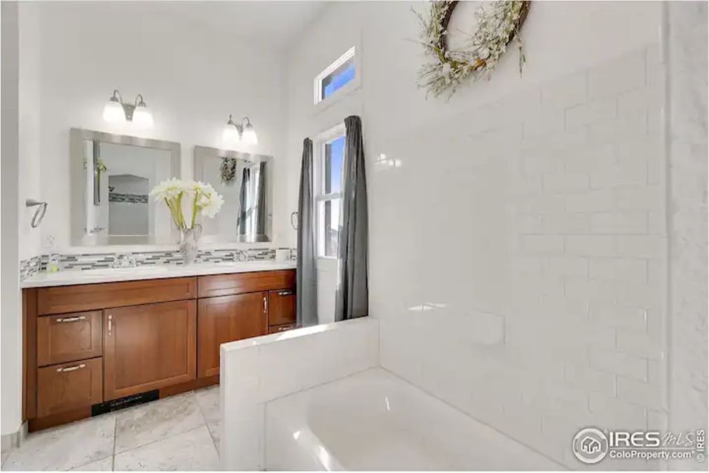 Photo of Bathroom in Glacier View Meadows