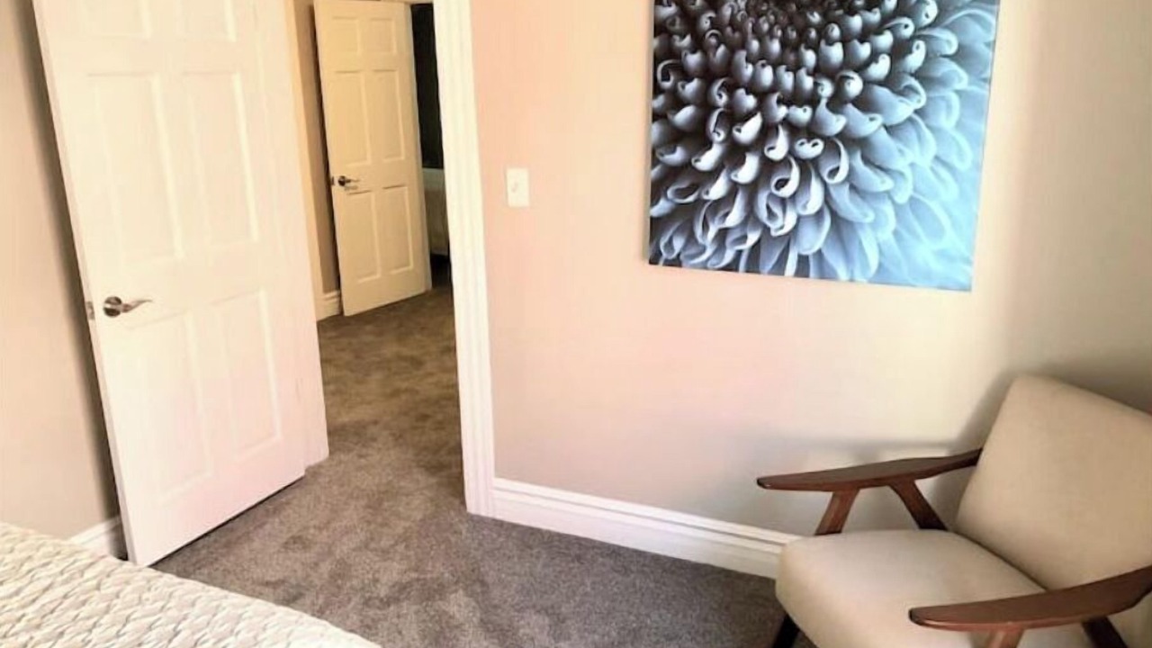 Photo of Bedroom in Five Points