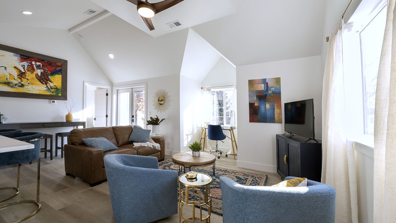 Photo of Livingroom in Morse Park