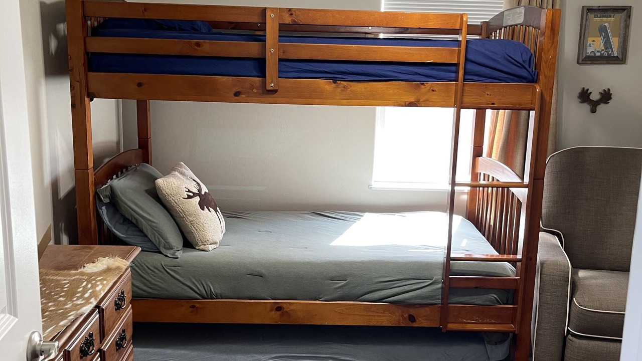 Photo of Bedroom in Gunnison