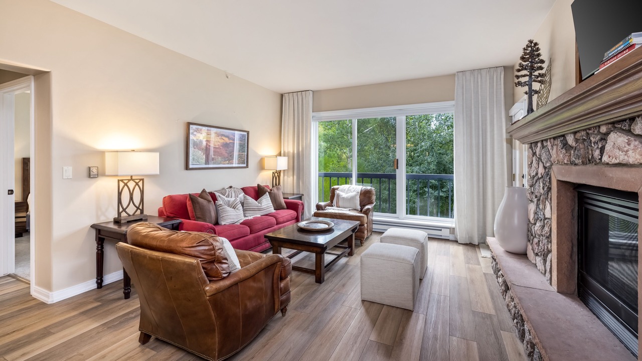 Photo of Livingroom in Beaver Creek