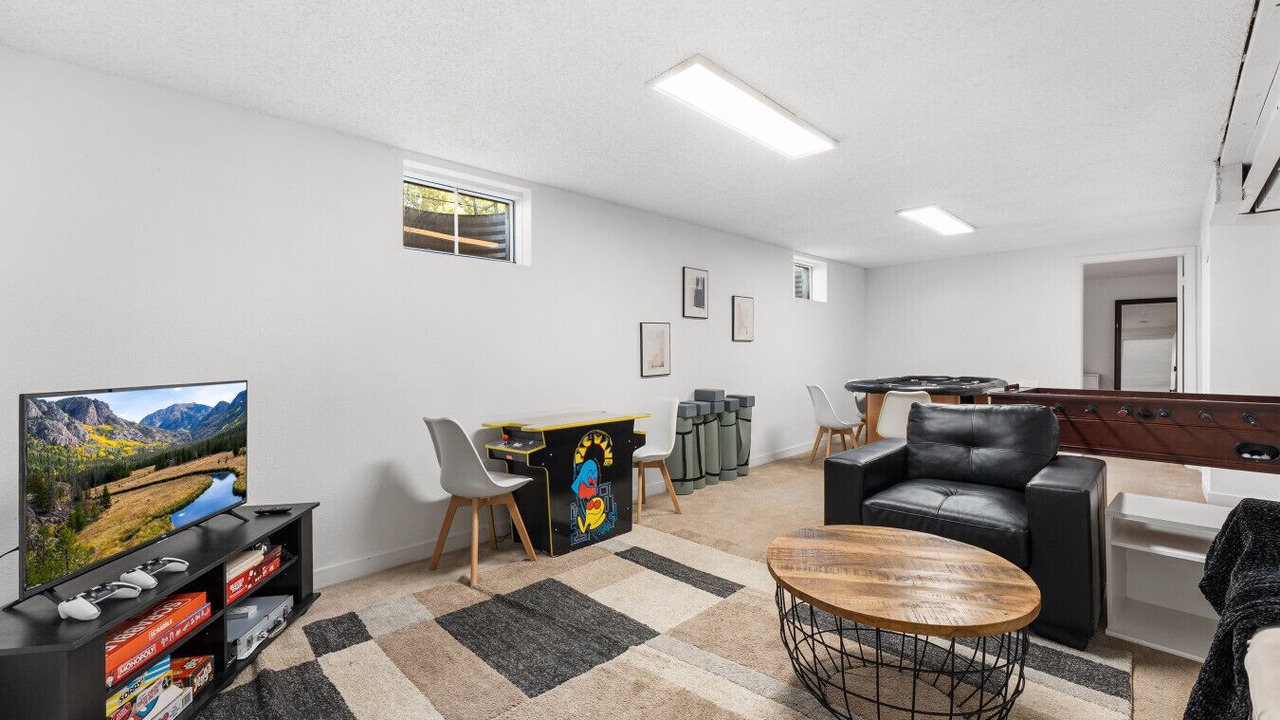 Photo of Bedroom in Aurora Hills