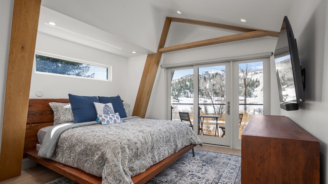 Photo of Bedroom in Downtown Steamboat Springs